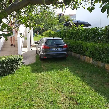 S&m Appartamento Lopar